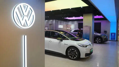 电竞战队新加盟，春季赛竞争加剧